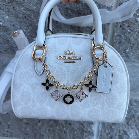 brand new bag charm chain - Picture 4 of 4